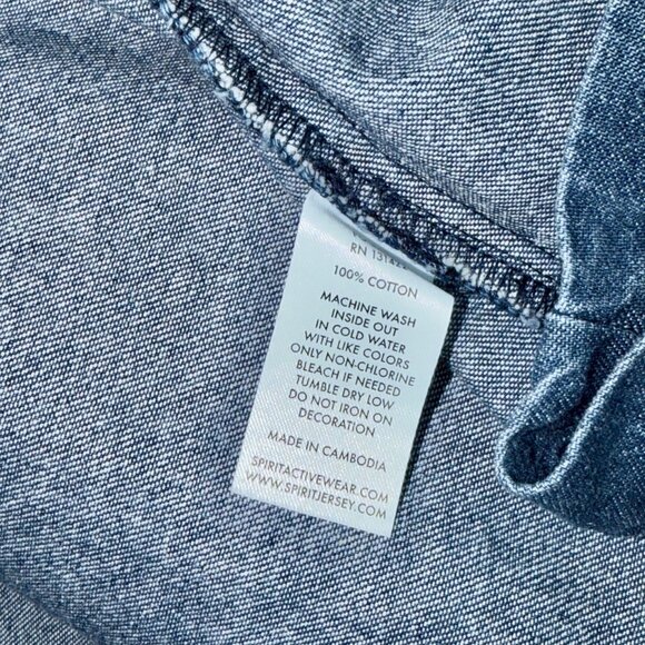 New WILD AND FREE DARK DENIM HOODED SPIRIT JERSEY® Oversized Medium - Picture 14 of 14